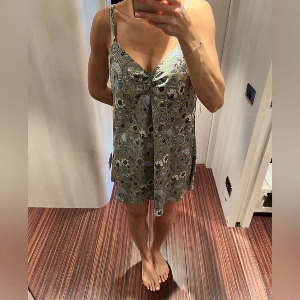 Fun summer dress worn only once